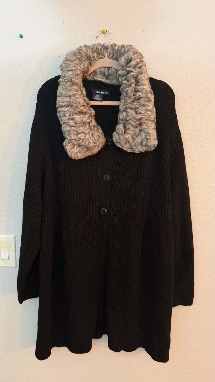 denim24/7 Black Faux Fur Collar Knit Cardigan Sweater